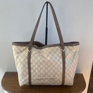 Gucci Nice Beige GG Supreme Canvas Tote Bag with COA
